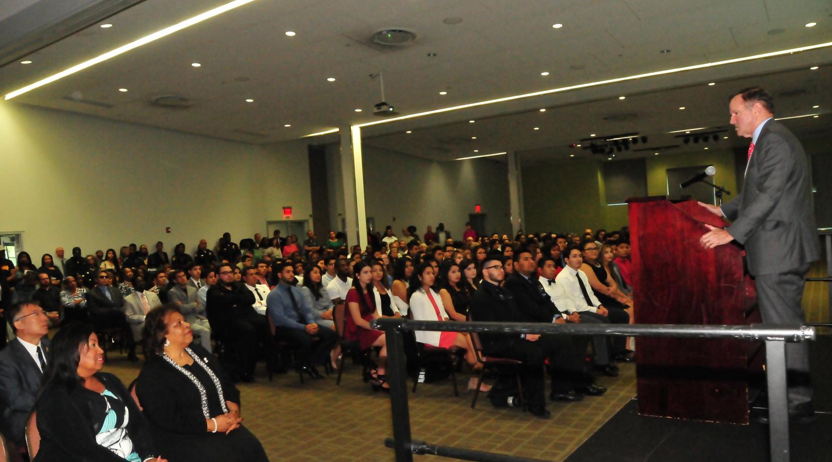 <p>Donald Graham -- founder of TheDream.US and the Opportunity Scholarship -- addresses a large assembly of the Dreamers, DSU board members, administrators, faculty, staff and students during the Sept. 8 program.</p>